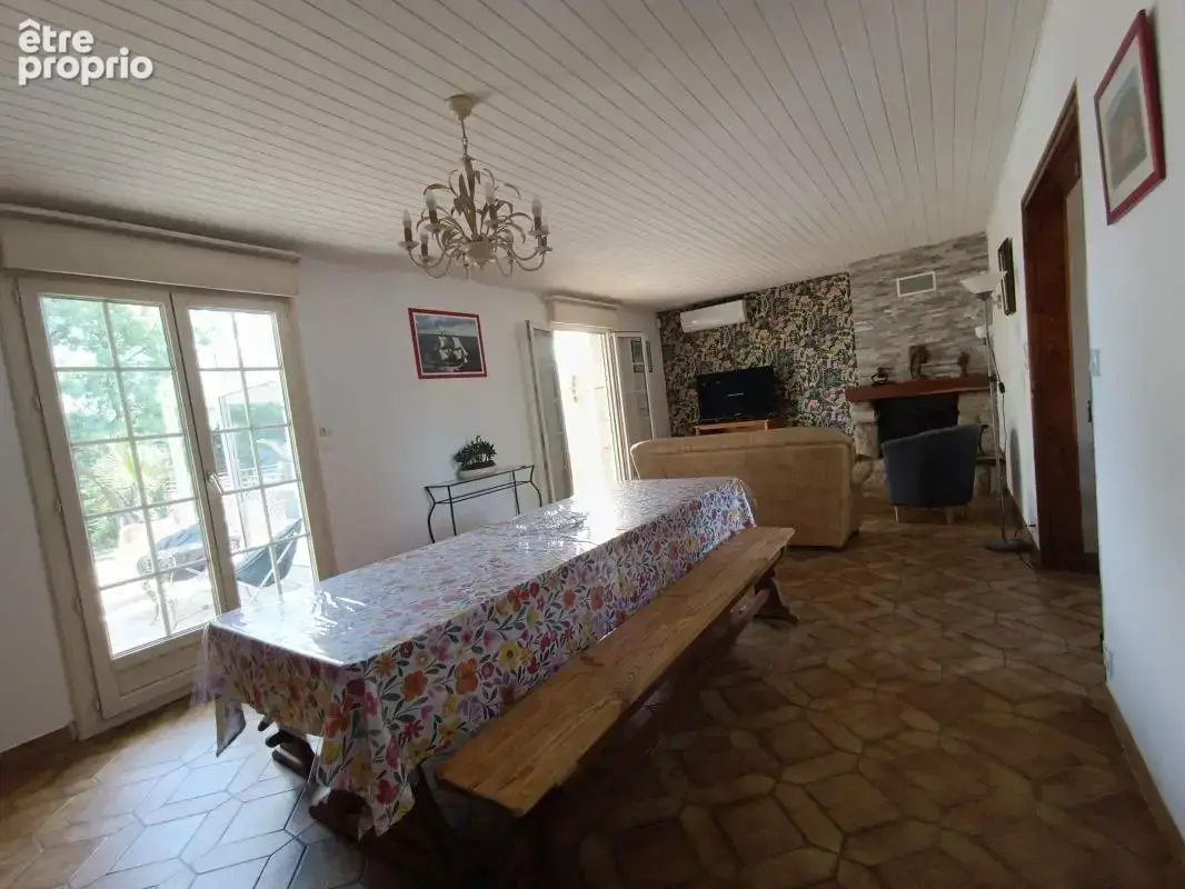 Maison avec piscine & sous-sol – Proposée par Orpi Arzon - photo 5