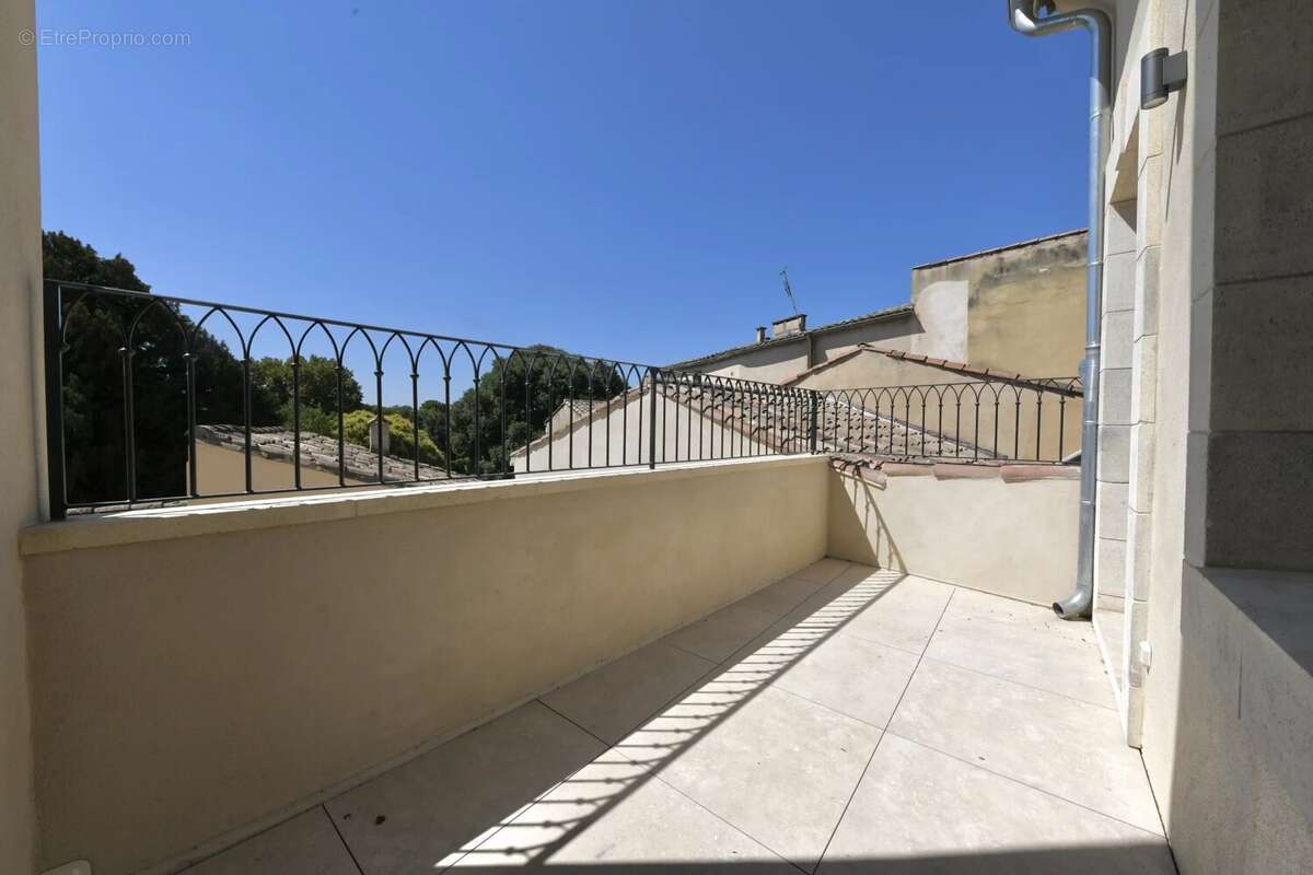 Appartement à UZES
