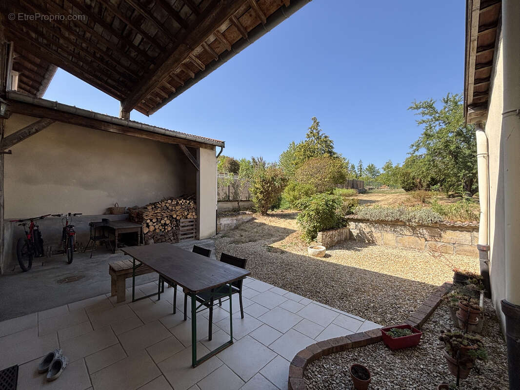 Maison de village 159m2 avec terrain - photo 3