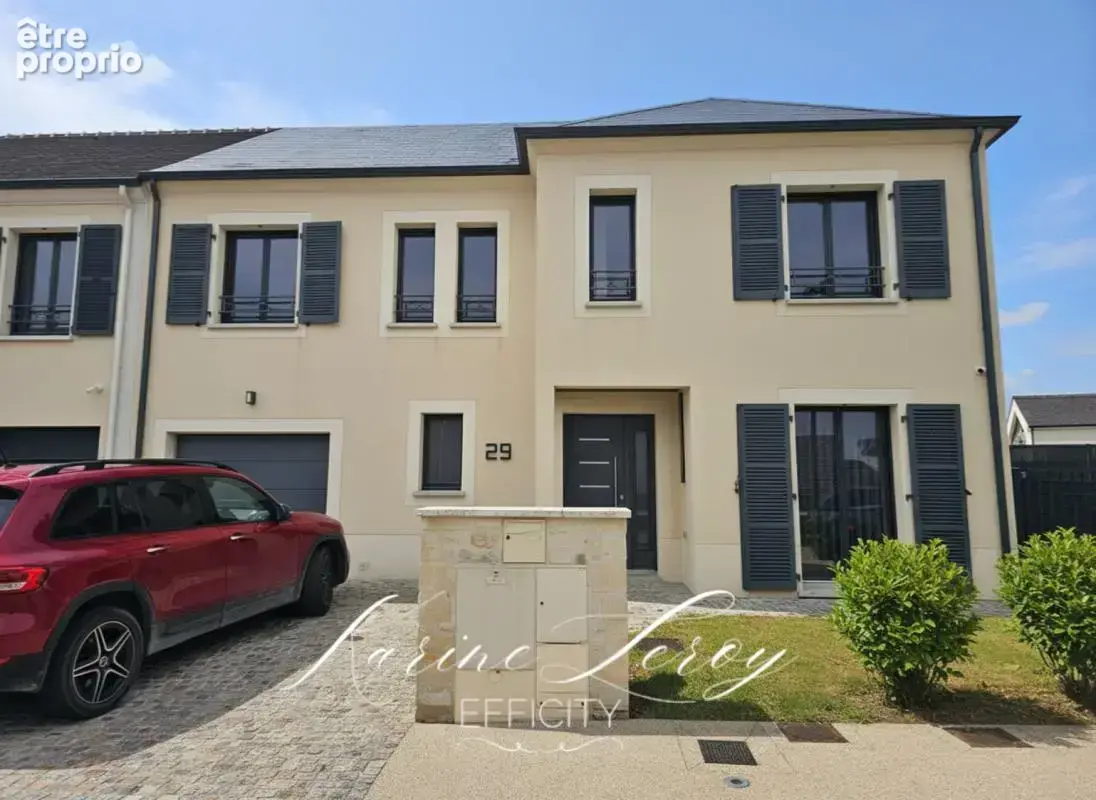 Maison 165 m² à Saint-Witz  - photo 12