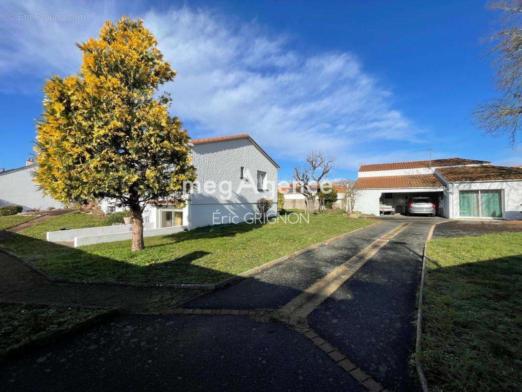 Maison à TREIZE-SEPTIERS