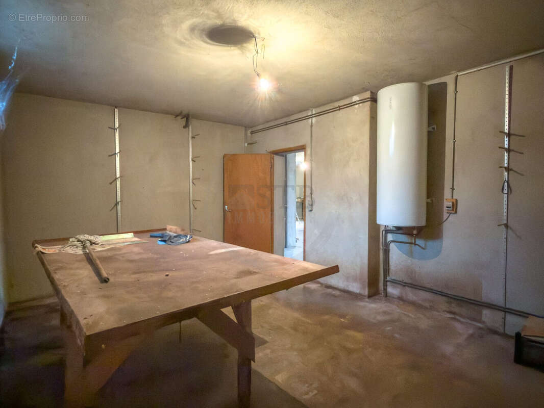 Maison à SAINT-PRIVAT