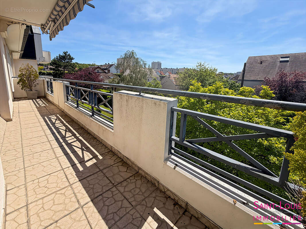 Poissy Appartement 5 pièces Terrasse  Forêt à 10min & RER A à 17 min - photo 2