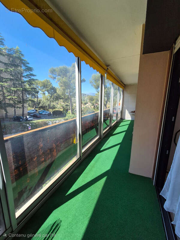 Appartement à LE CANNET