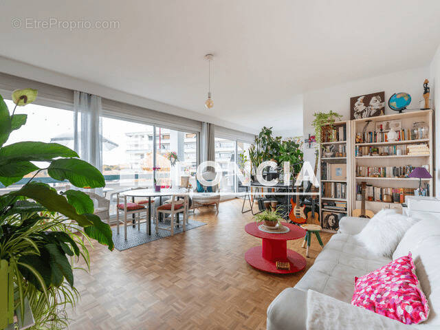 Appartement à CHATENAY-MALABRY