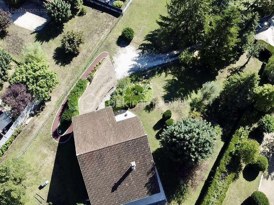 Maison à VARCES-ALLIERES-ET-RISSET