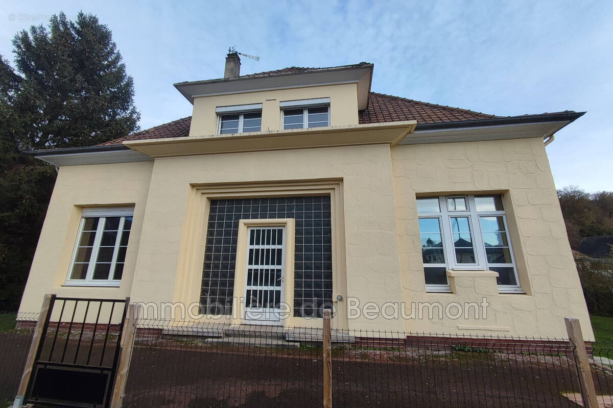 Maison à GROSLEY-SUR-RISLE