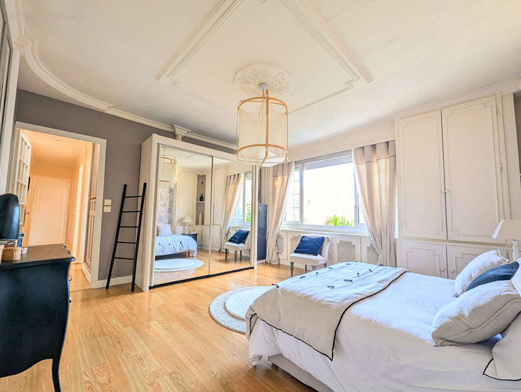 Maison à FONTENAY-SOUS-BOIS