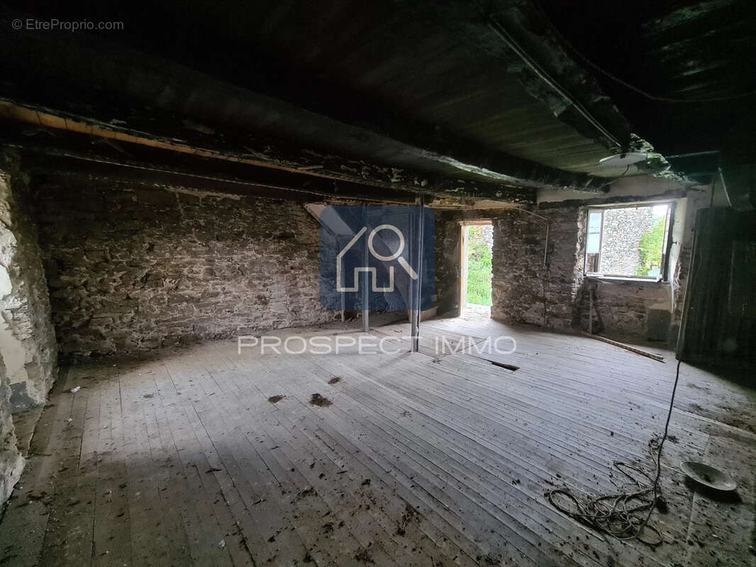 Maison de village à rénover à Pomayrols - photo 6