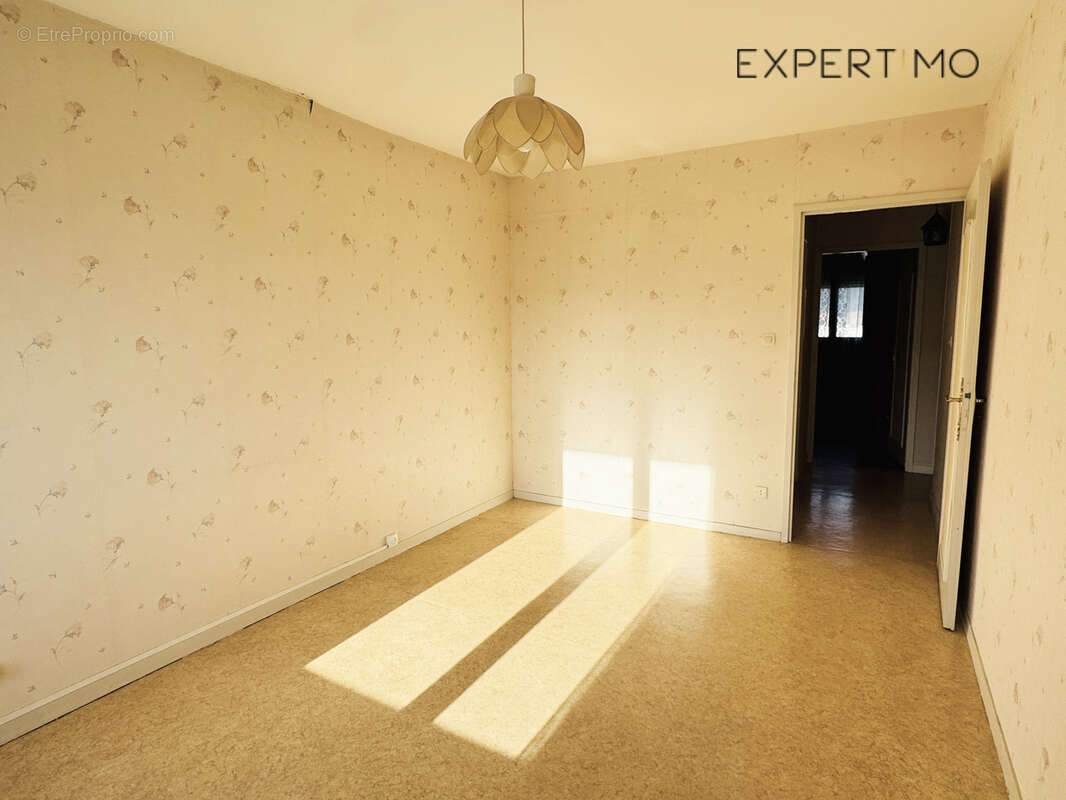 Appartement à SASSENAGE