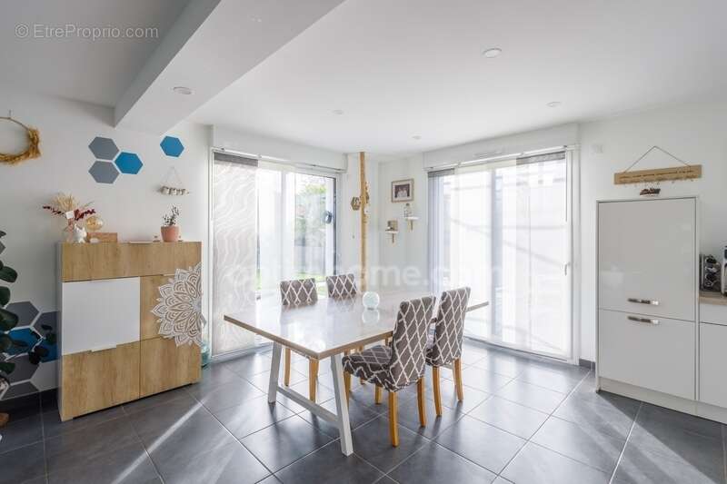 Maison à BEUZEVILLE