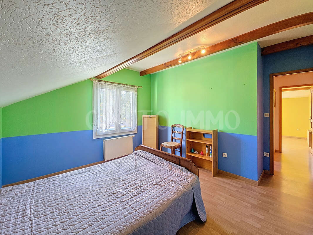 Maison à HAN-SUR-NIED