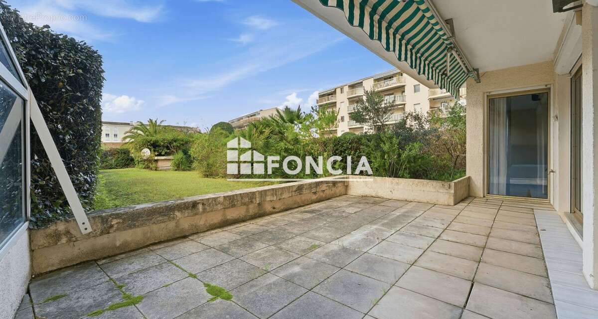 Appartement à SAINT-RAPHAEL