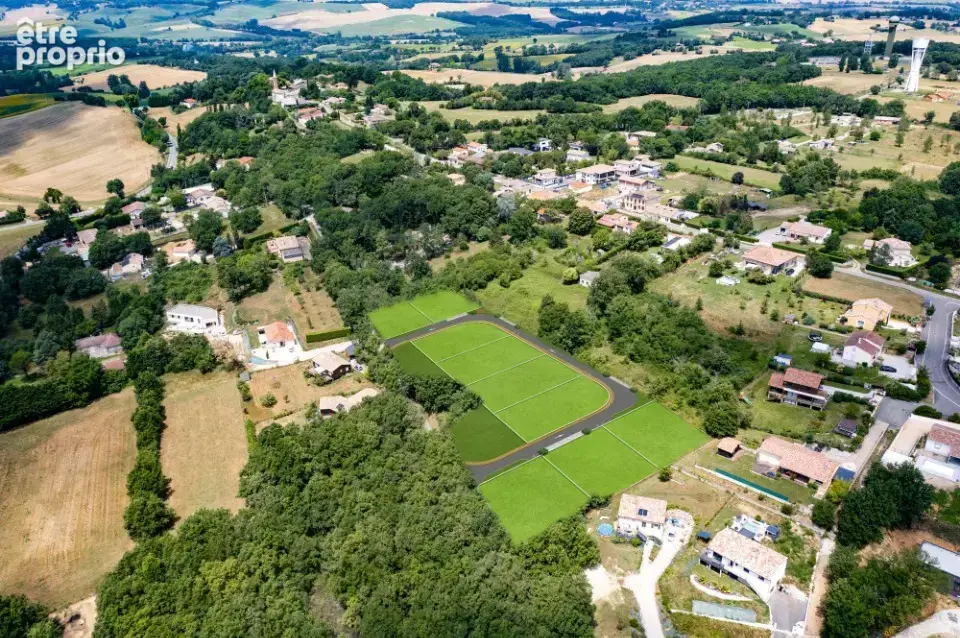 Terrain à LE GRES