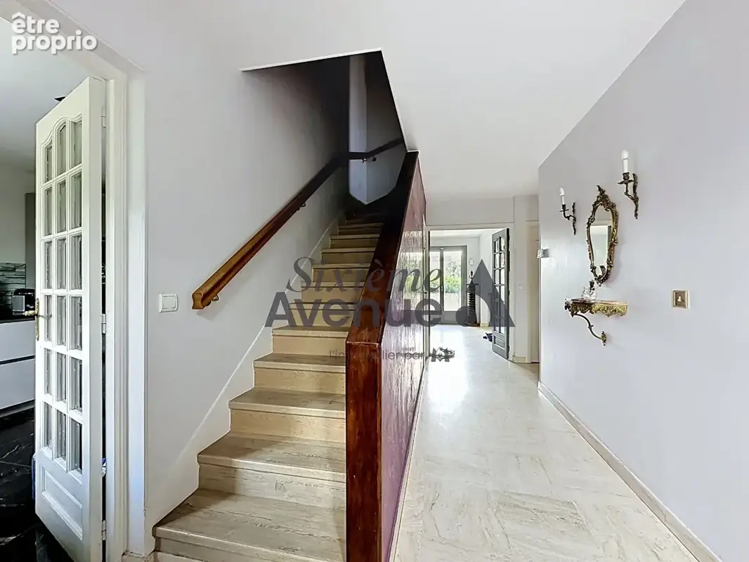 Maison 6 pièces - 140 m2 - quartier des YVRIS - photo 12