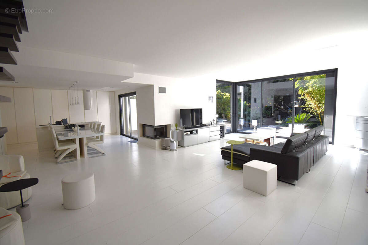 Maison à SAINT-RAPHAEL