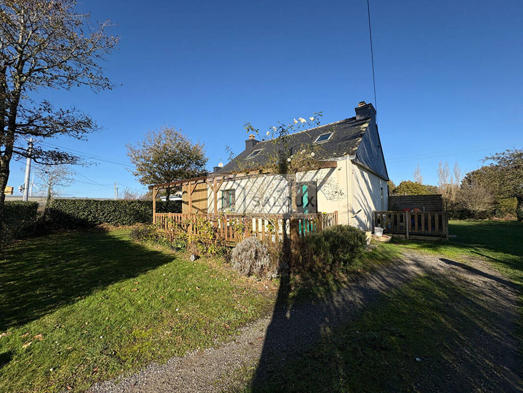 Maison à NOYAL-MUZILLAC