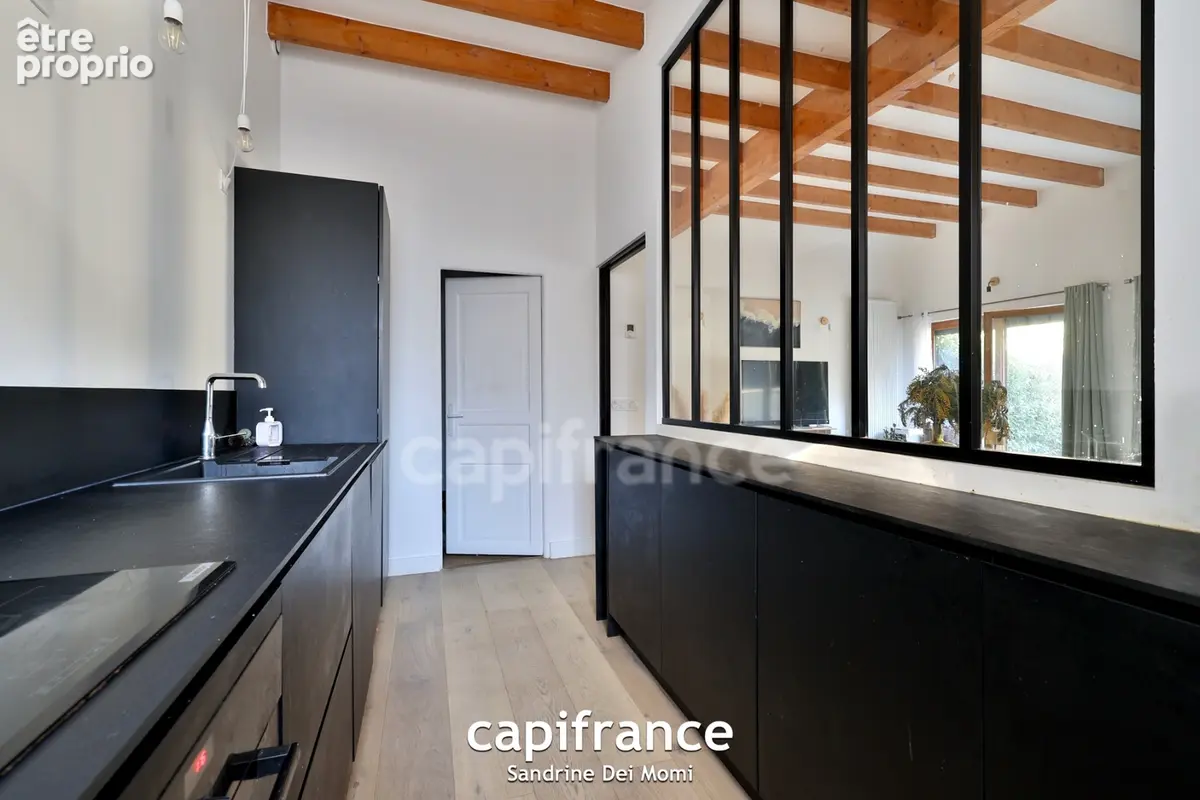 SAINT DIDIER AU MONT D'OR - Appartement T4 duplex avec terrasse et 2 stationnements - photo 3