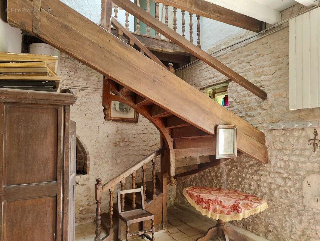 Maison à MAZERAY