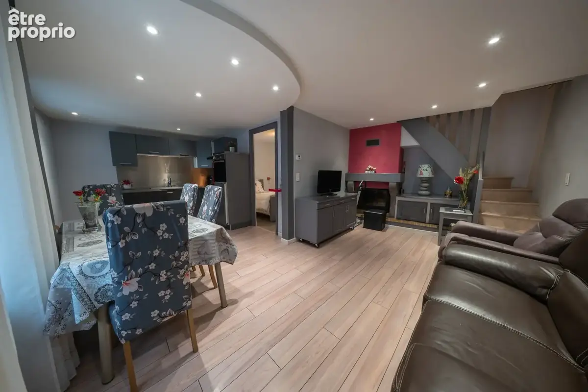Maison de bourg avec jardin et garage - photo 4
