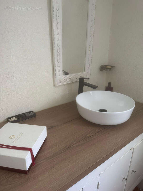 Maison de plain-pied  avec piscine chauffée et espace indépendant - photo 8