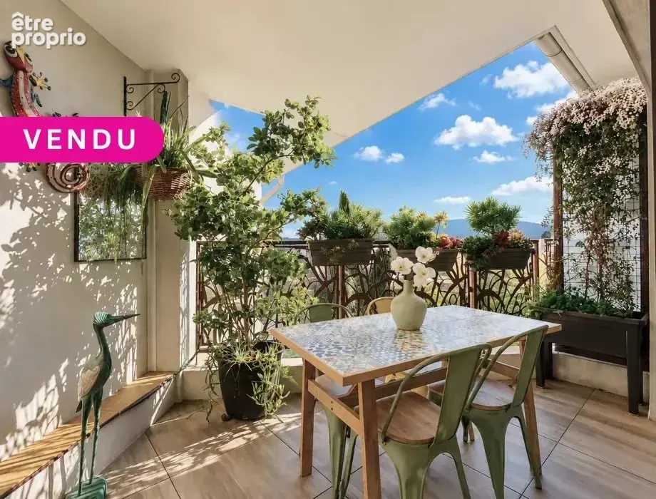 Appartement à HYERES