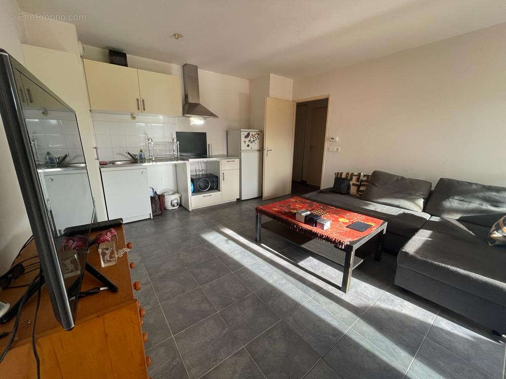 Appartement à JUVIGNAC