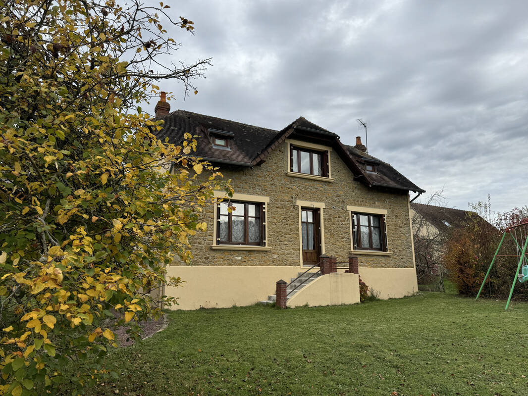 Maison à MORTAGNE-AU-PERCHE