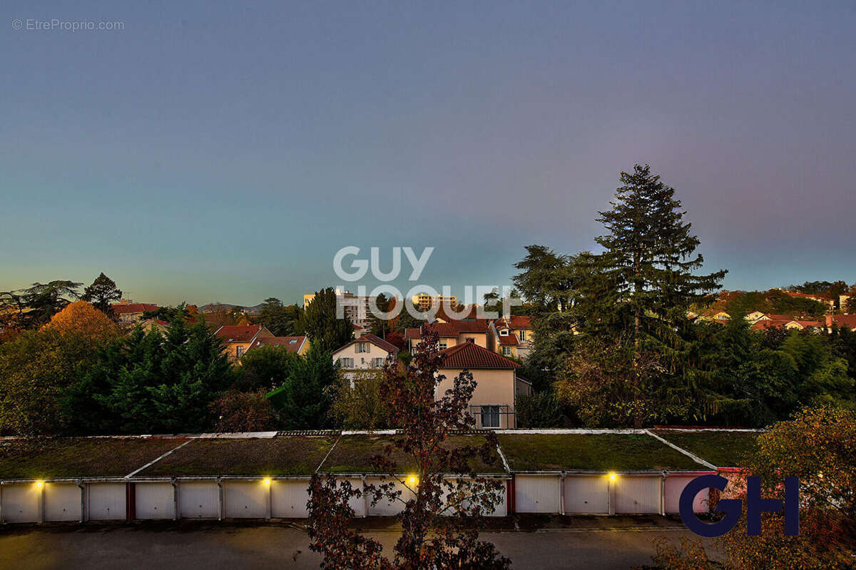 Appartement à SAINTE-FOY-LES-LYON