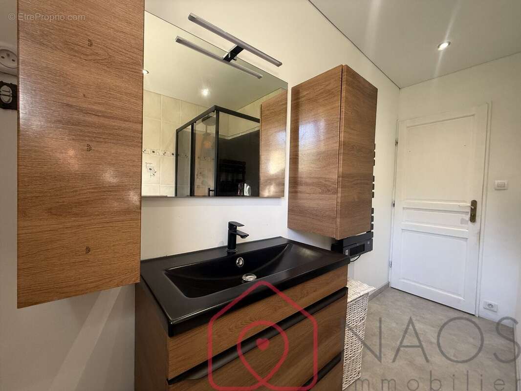 Pavillon 4 chambres, grand terrain et belles prestations. - photo 11