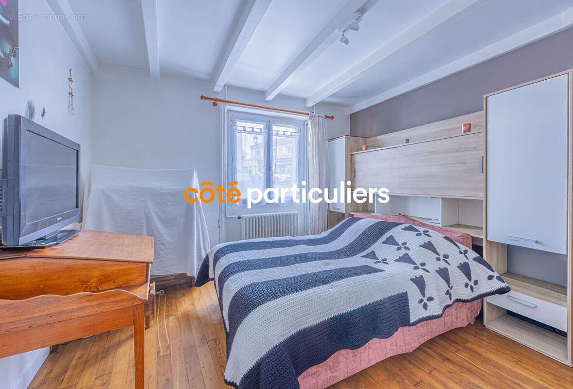 Maison à PONT-SAINT-MARTIN