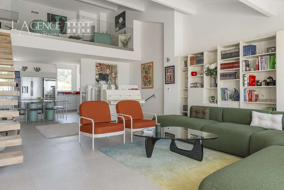 Appartement 160 m² à Aix-En-Provence  - photo 3