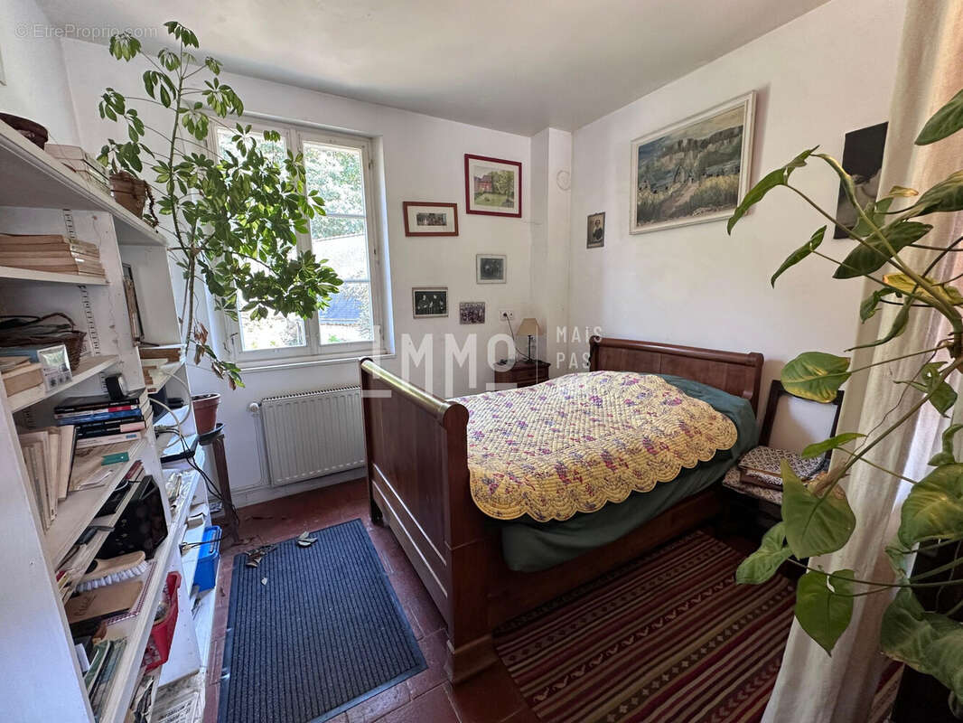 Maison à COURDEMANCHE