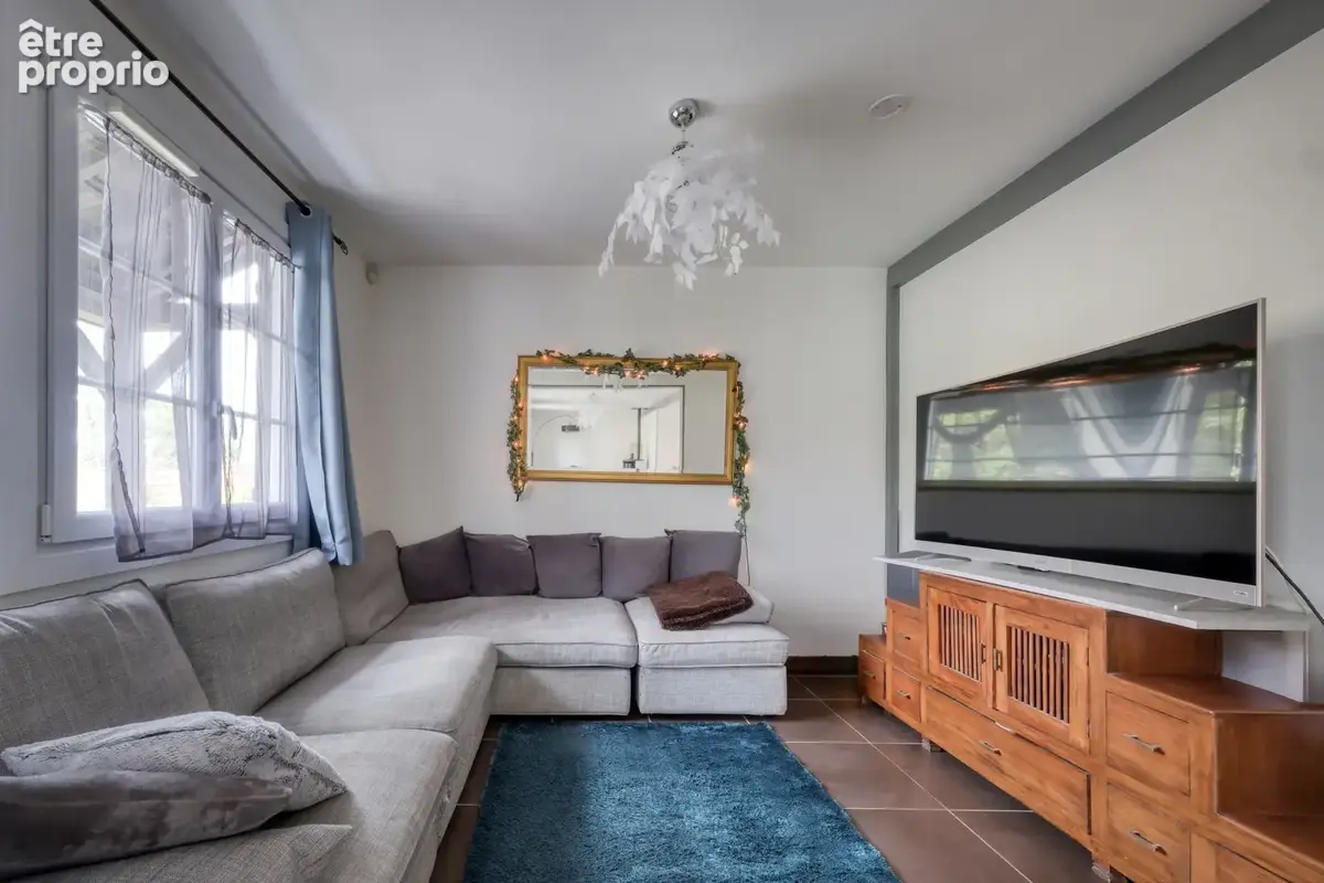 Maison familiale - 7 chambres - 217m2 - 1510m2 de terrain clos - photo 11