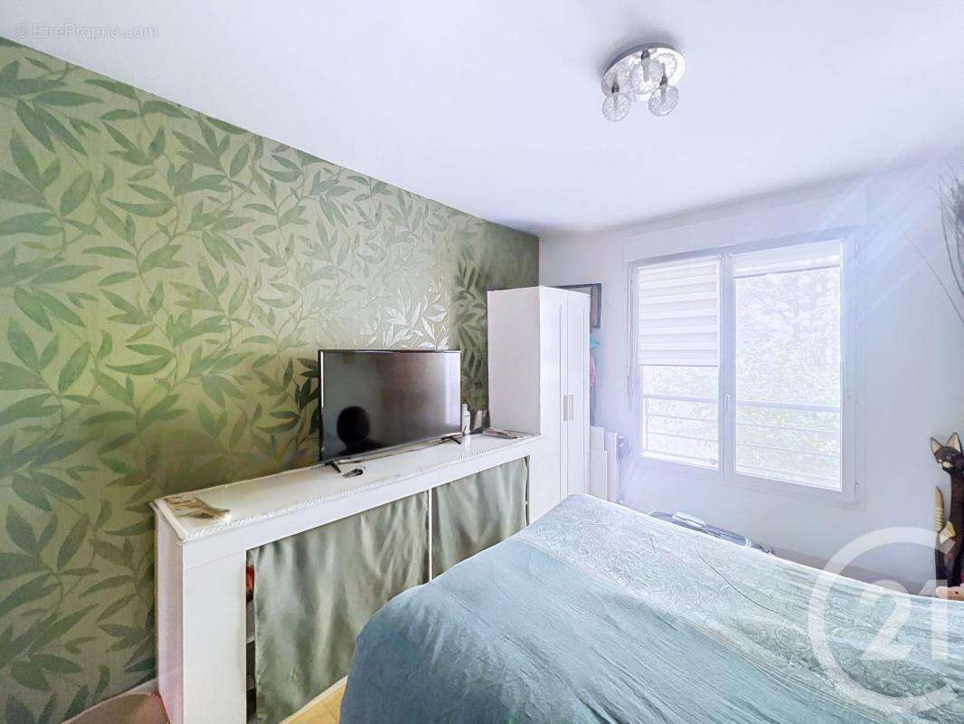 Appartement 65 m² à Choisy-Le-Roi  - photo 9