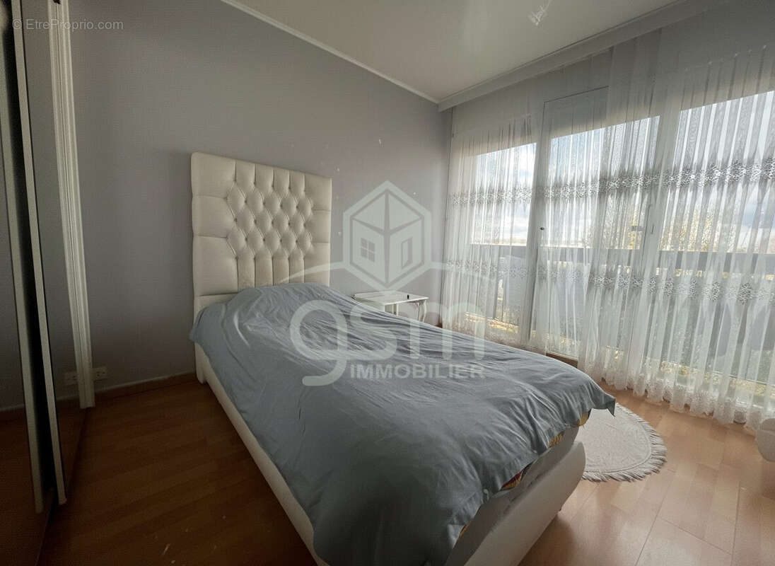 Appartement à JOUE-LES-TOURS