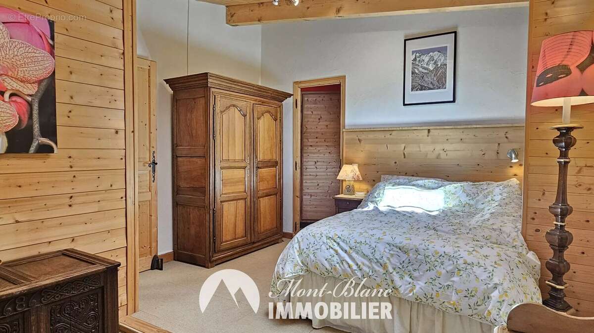 Appartement à LES CONTAMINES-MONTJOIE
