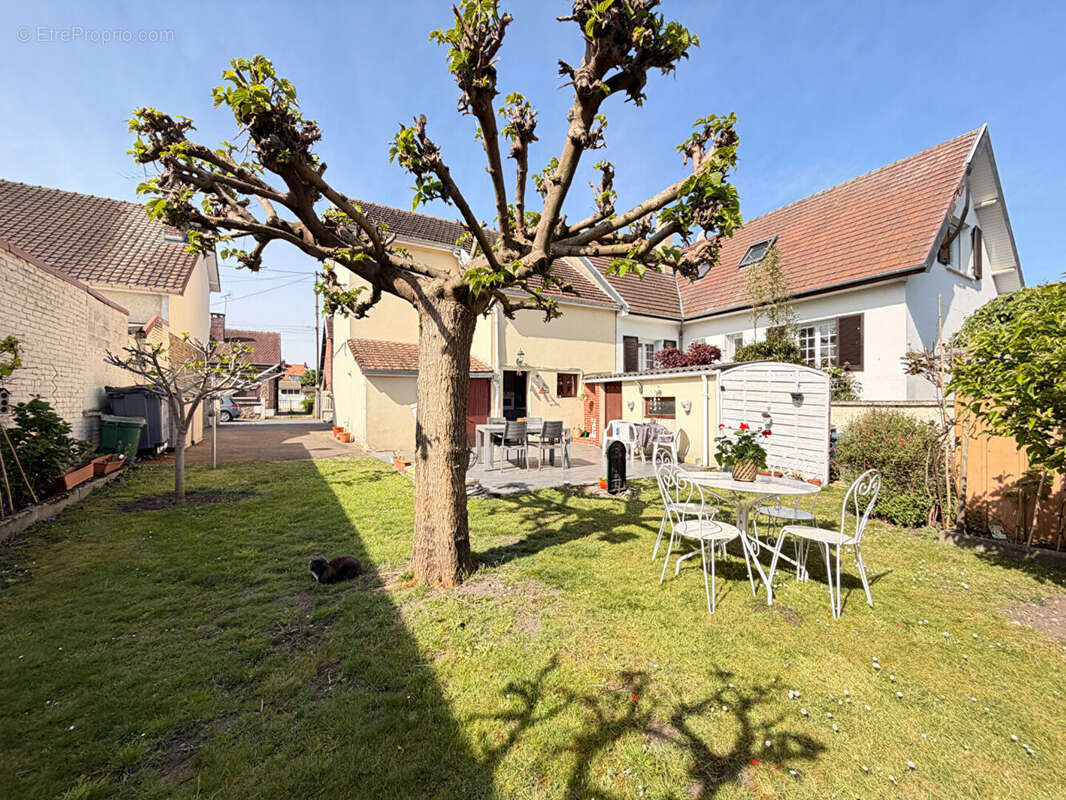 Maison à LE PETIT-QUEVILLY