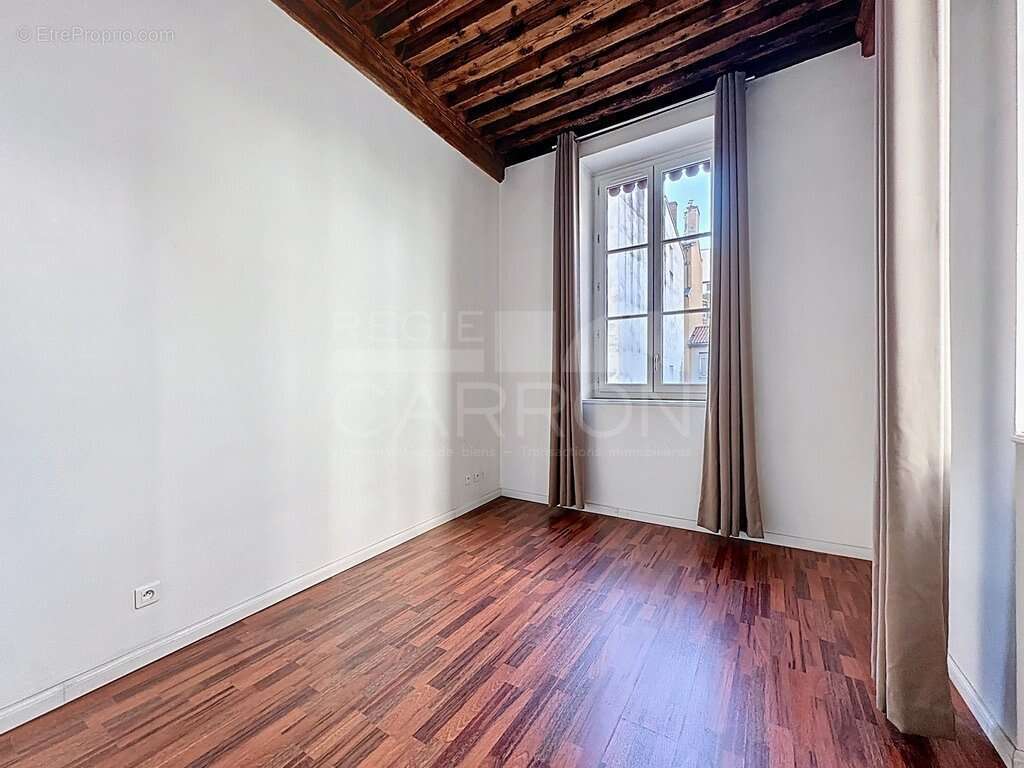 Appartement à LYON-1E