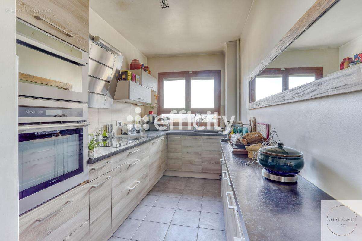 Appartement à GARCHES