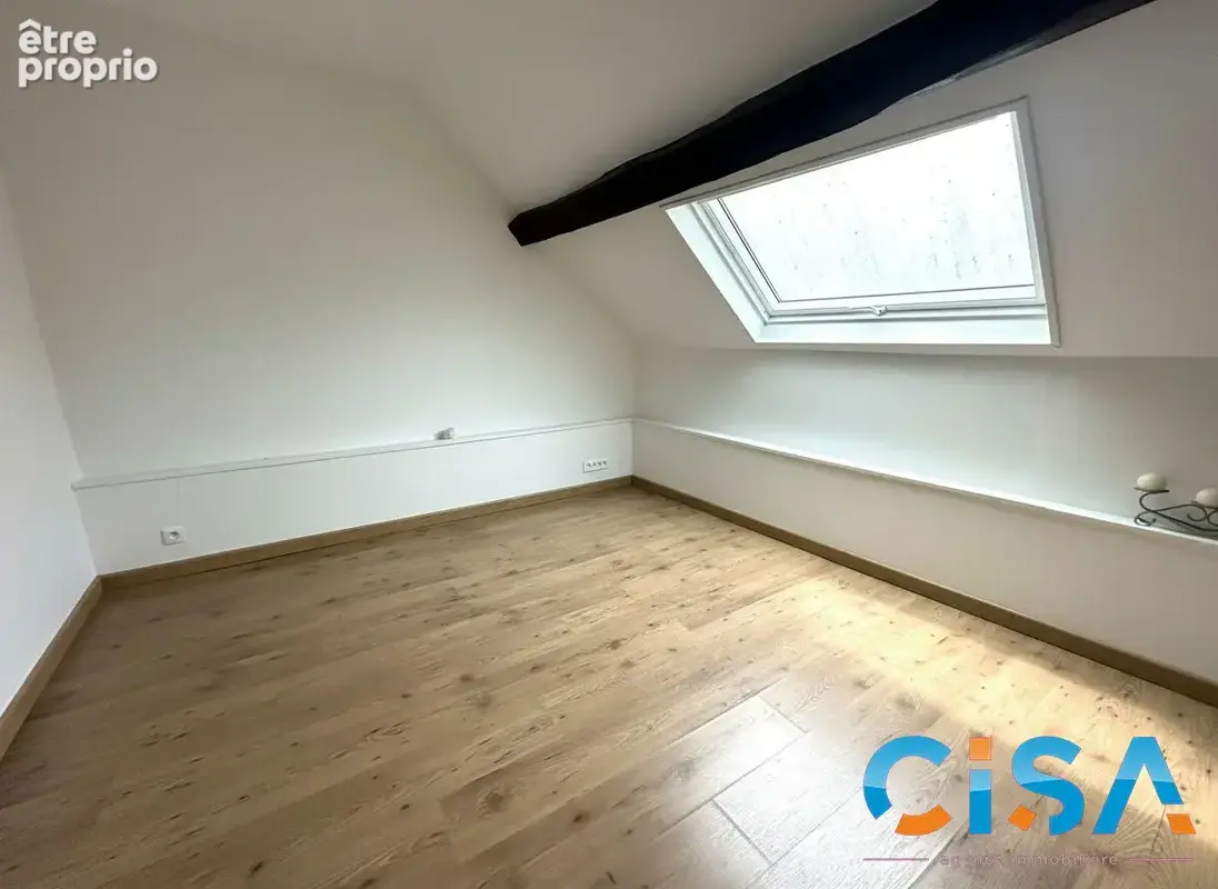 Maison 9 pièces 198 m² à vendre à Neuilly-En-Thelle (60530) - photo 8