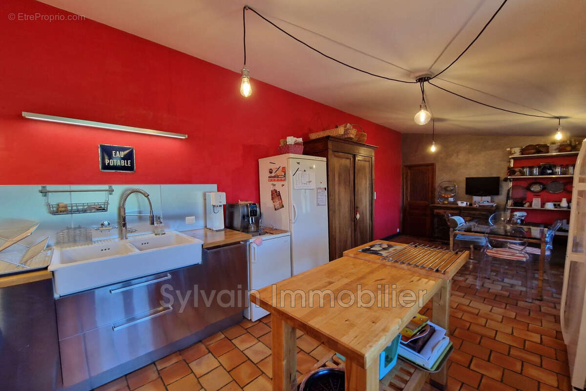 Maison 169 m² à Saint-Aubin-En-Bray  - photo 7