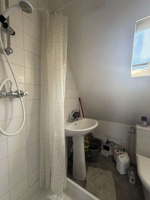Appartement 2 pièces en dernier étage Vue Canal - photo 6