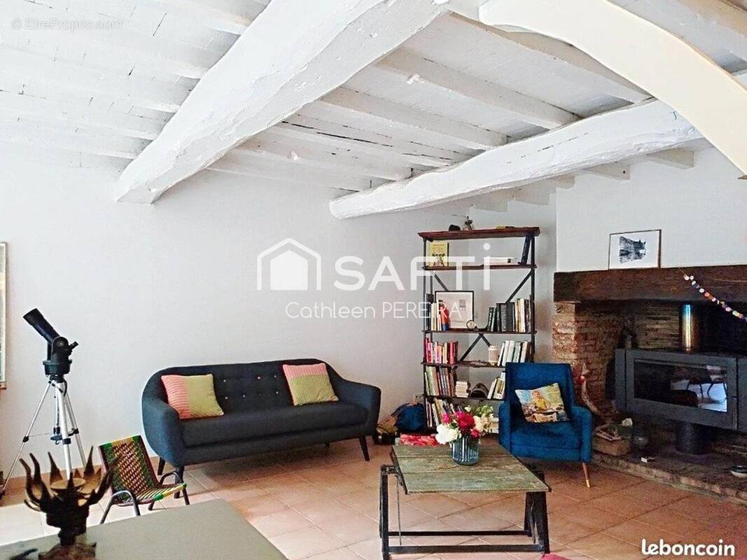 Photo 1 - Maison à SAINT-SULPICE