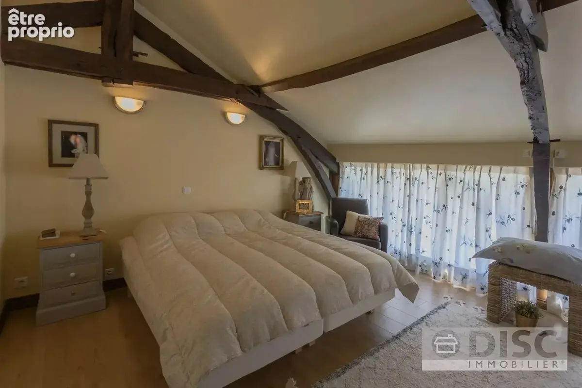 Propriété de charme avec piscine, jacuzzi et 7 hectares dans un environnement préservé - photo 23