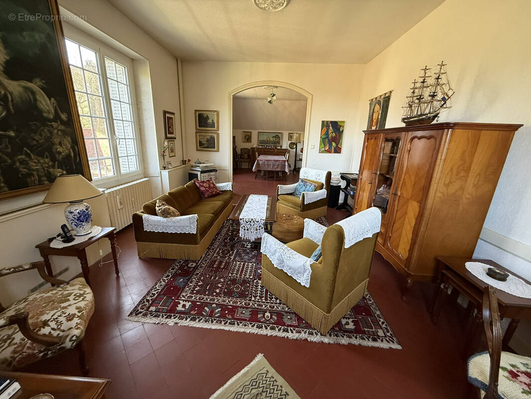 Appartement à SAINT-PRIX