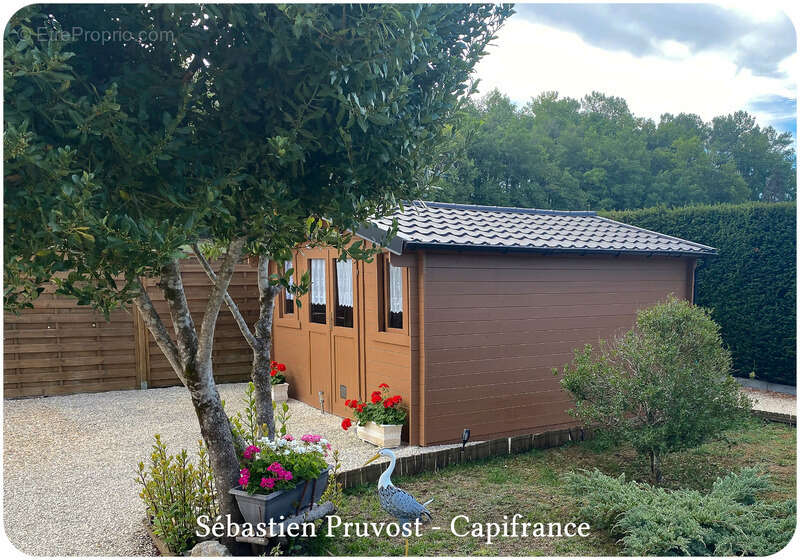 Maison à SAINT-PARDOUX-LA-RIVIERE