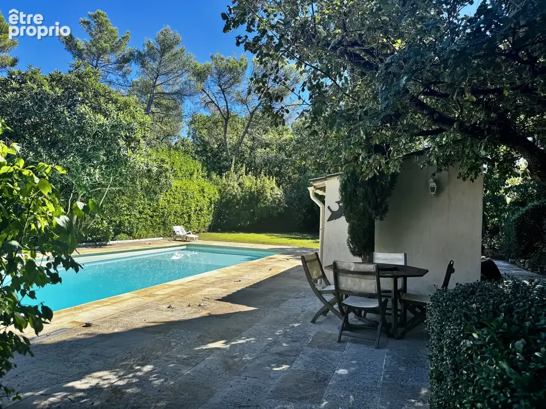 Maison à ROGNES
