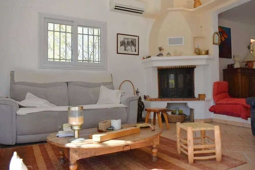 Maison à FAYENCE