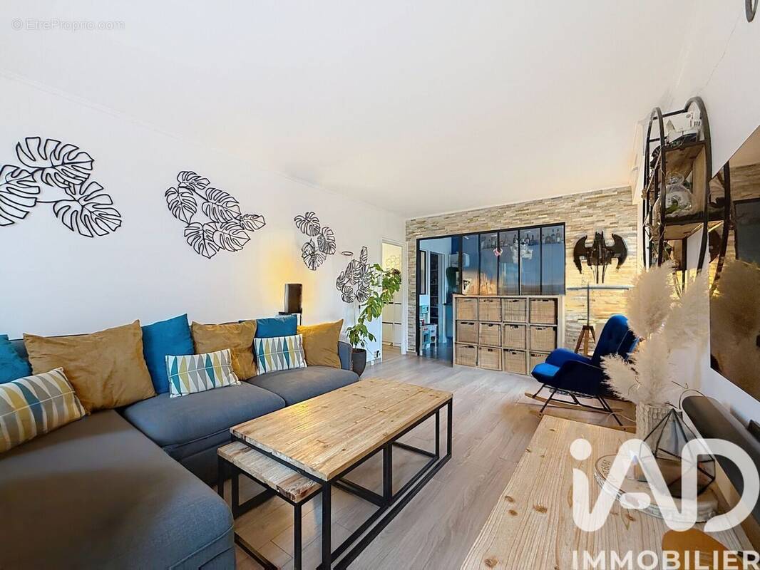 Photo 1 - Appartement à VERRIERES-LE-BUISSON